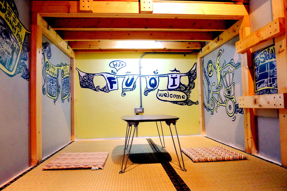 Fuqi Hostel - Heping Tainan Luaran gambar