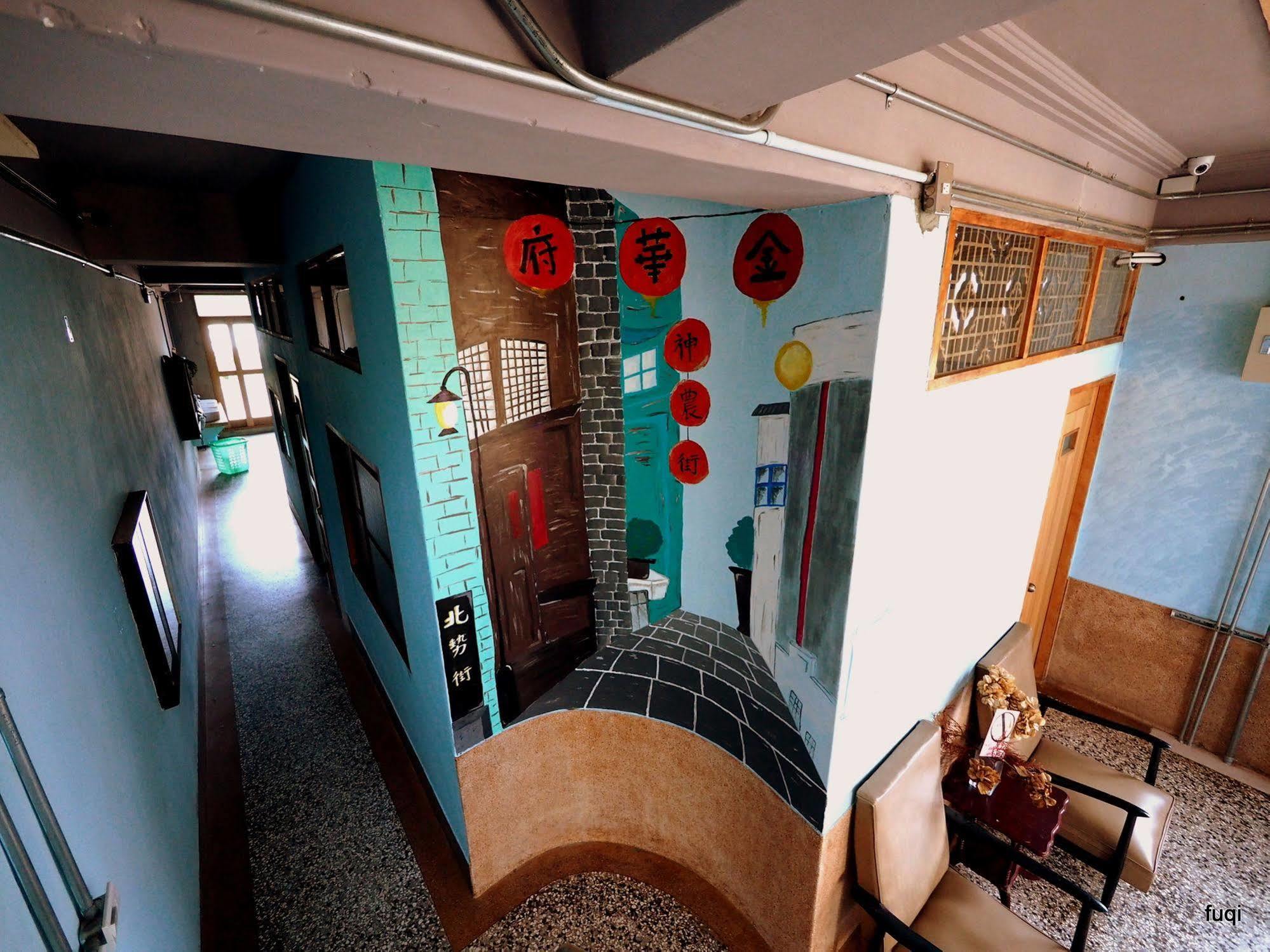 Fuqi Hostel - Heping Tainan Luaran gambar